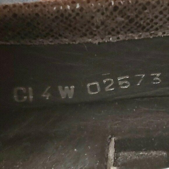 Stuart Weitzman Gray Leather Square Toe Pumps 6AAA Slip-On 90s Business Casual - Picture 11 of 11